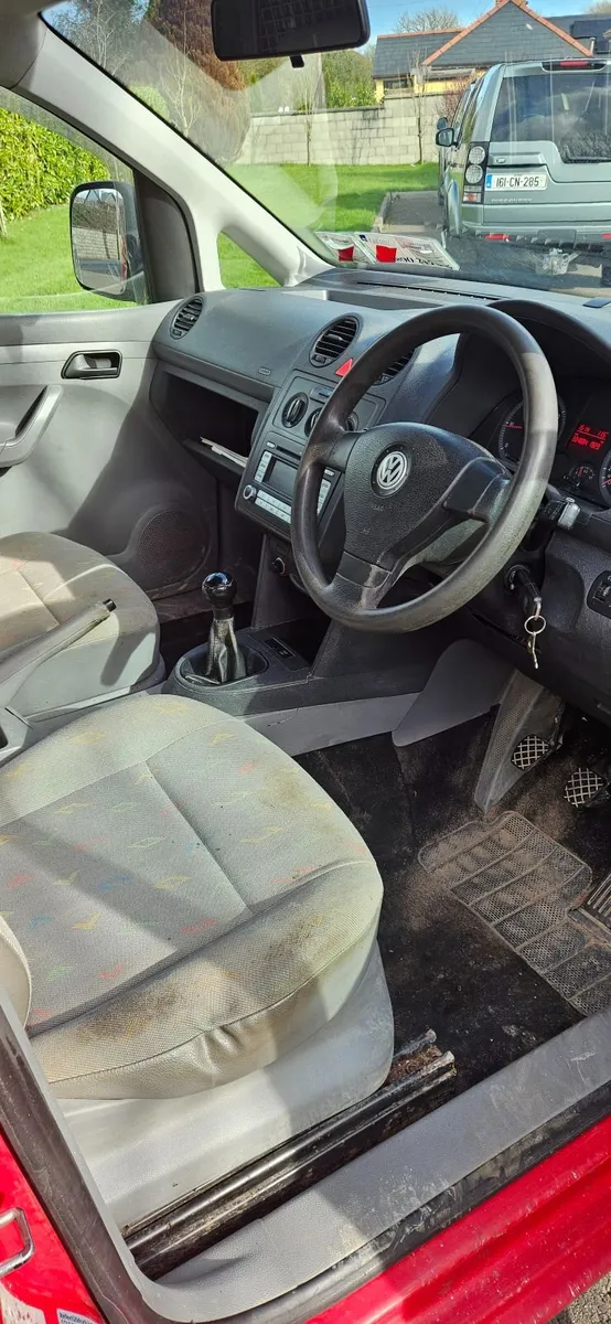 Volkswagen Caddy 2009 - Image 4
