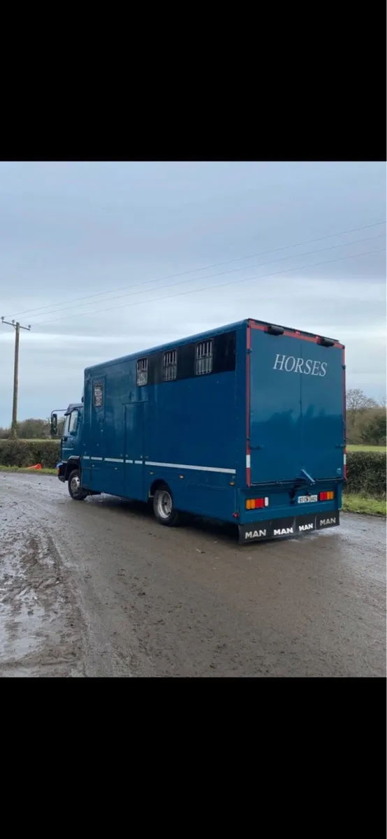 Horse Lorry - Image 2