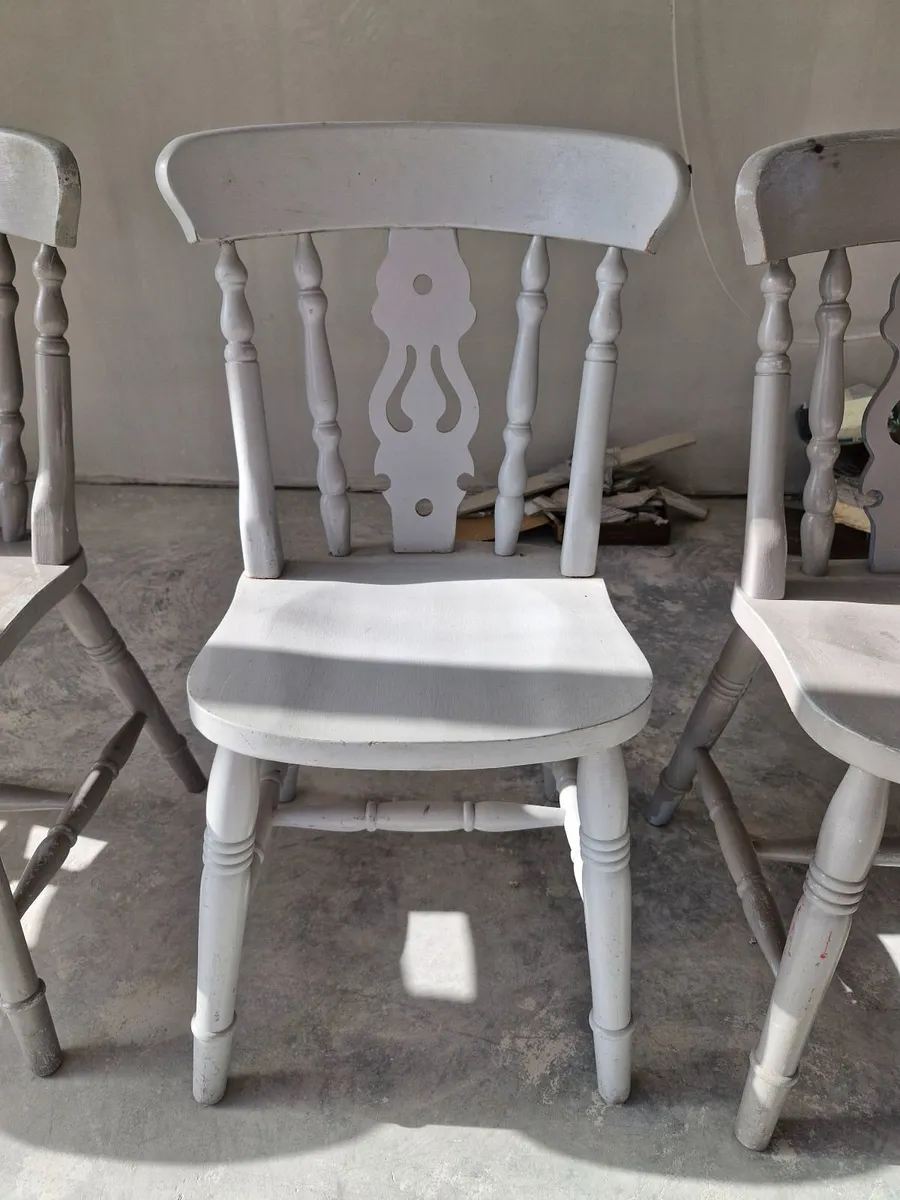 Dining room chairs - Image 2