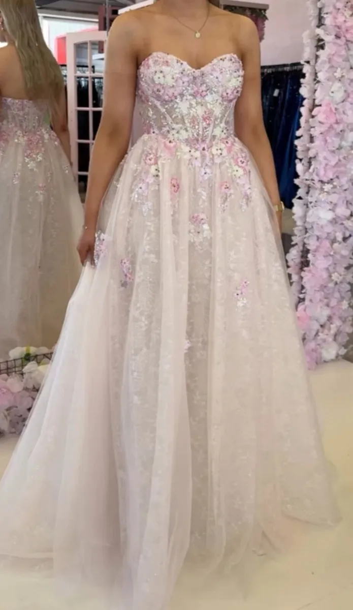 Debs dress - Image 1