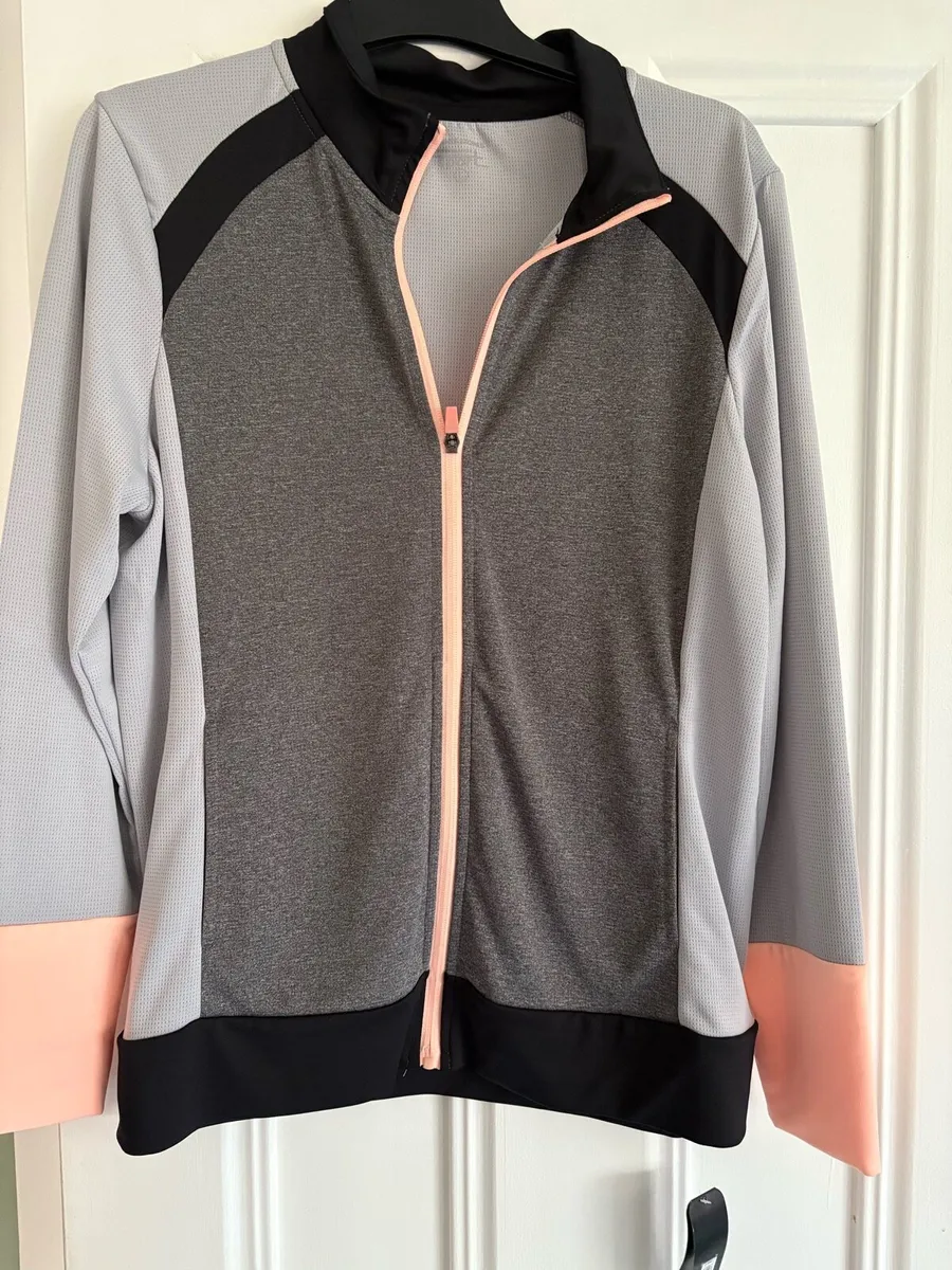 Ladies top - Image 2