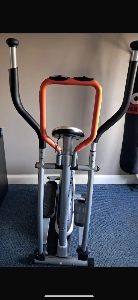 Gym equipment - Image 1