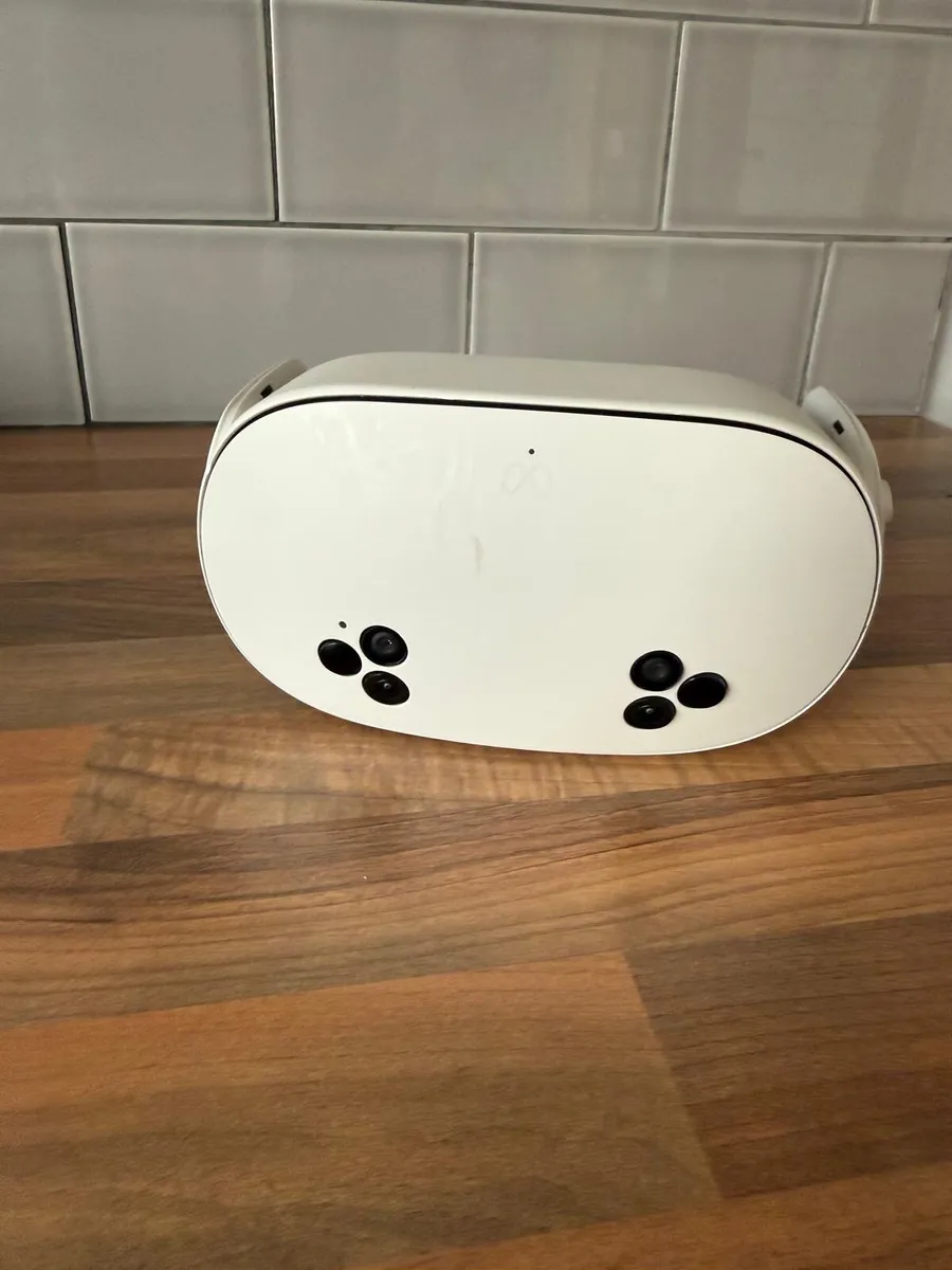 Meta Quest 3S - Image 1