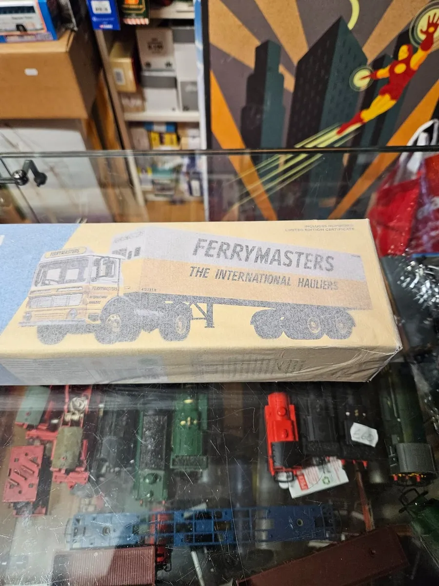 Corgi AEC Tractor Unit and Trailer Ferrymaster - Image 2