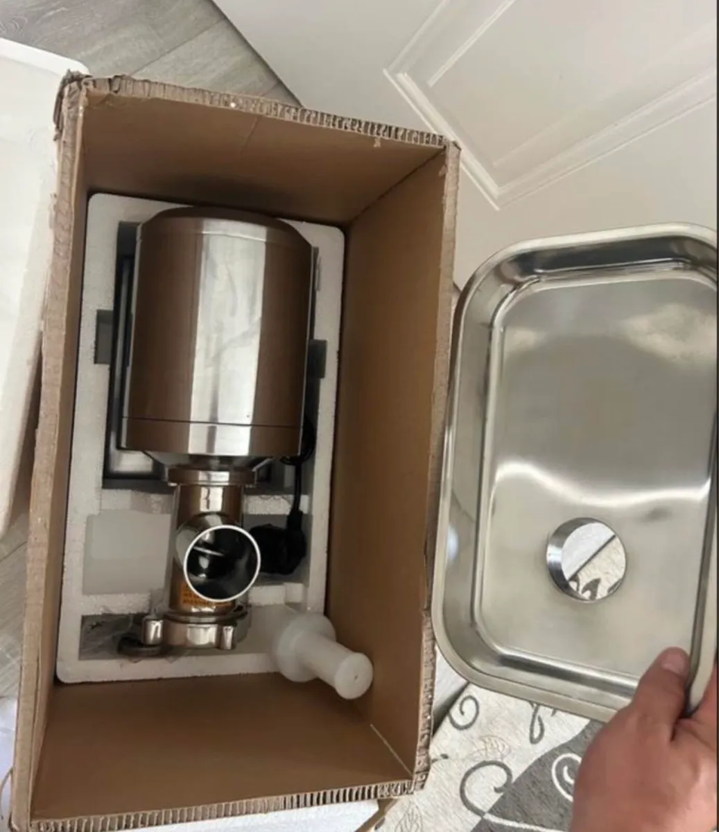 220v Meat grinder 1100wStainless Steel Meat mincer - Image 1