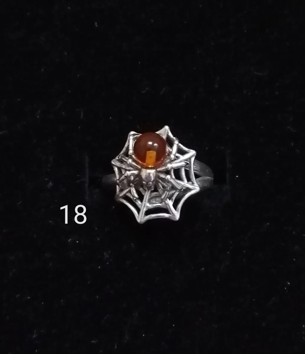 Amber ring - Image 3