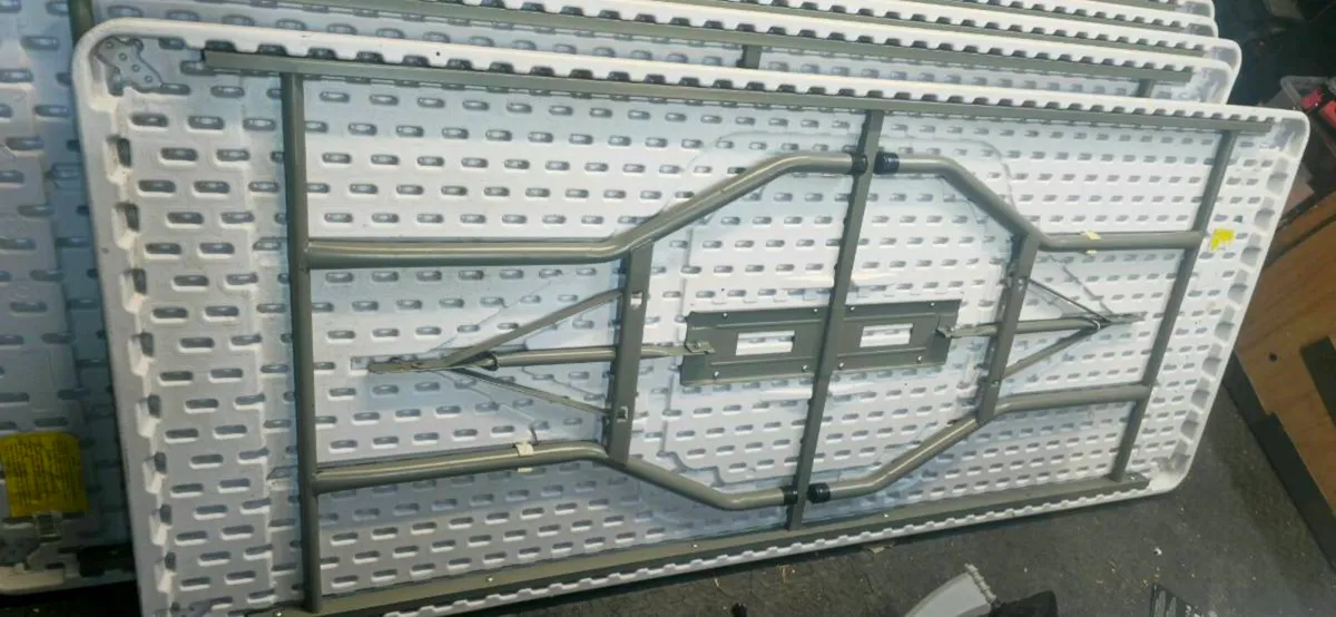 6ft Trestle tables - Image 3