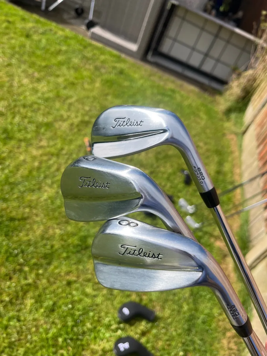 Golf clubs - Image 1