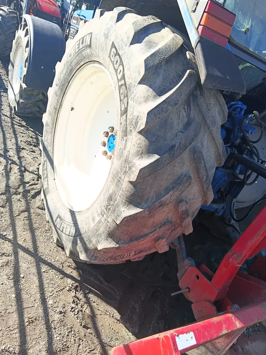 Tractor tyres - Image 2