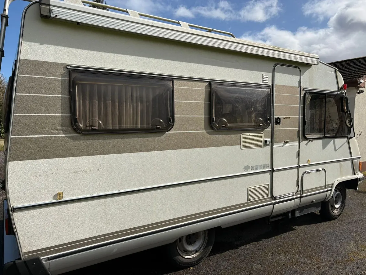 Vintage Hymer 1989 camper - Image 2