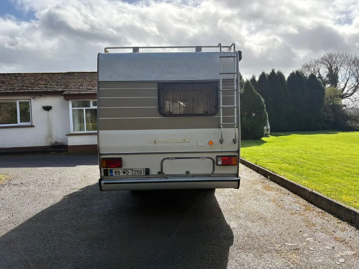 Vintage Hymer 1989 camper - Image 3