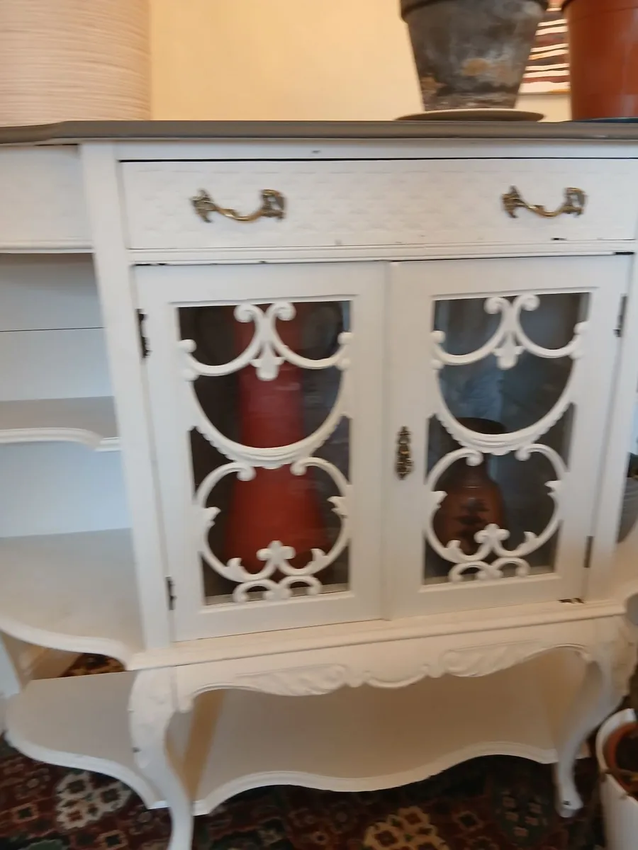 Beautiful glazed sideboard or hallway stand - Image 4