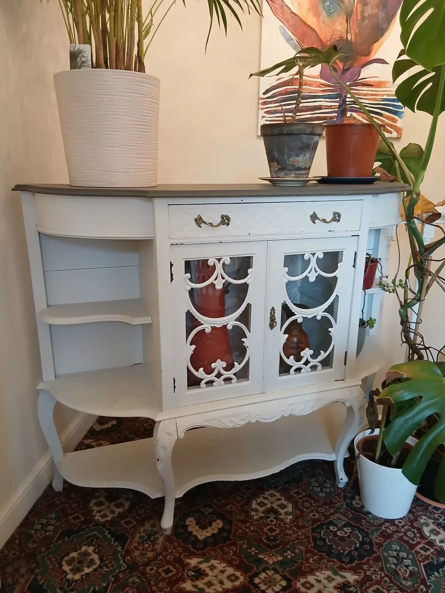 Beautiful glazed sideboard or hallway stand - Image 2