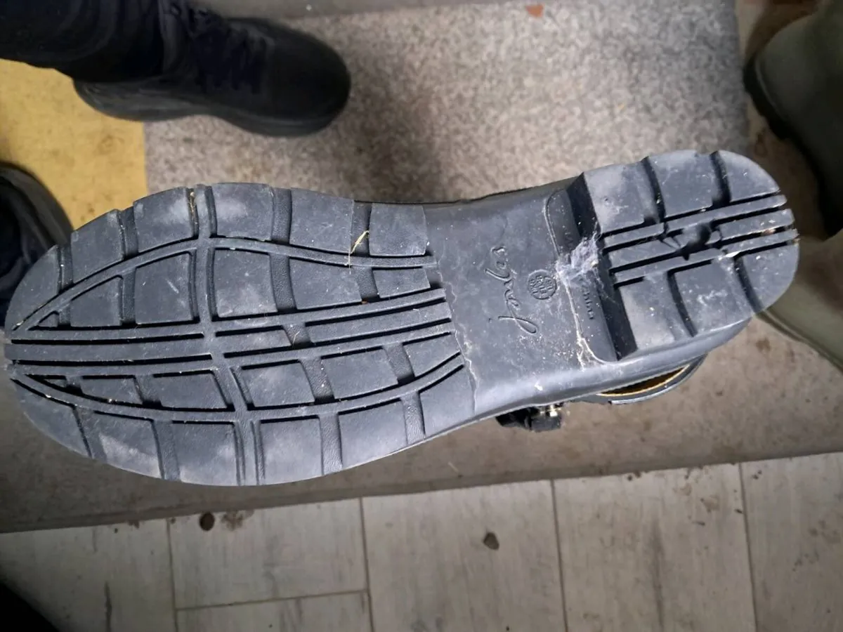 Joules wellingtons boots size 5 - Image 4