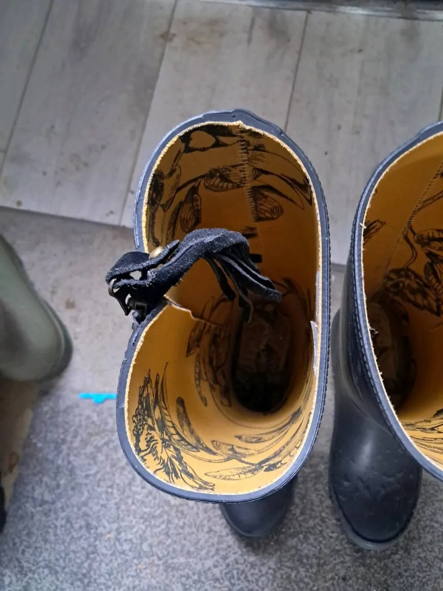 Joules wellingtons boots size 5 - Image 2