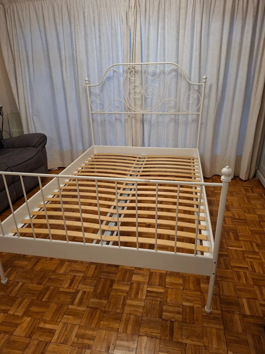 Beautiful Double Bedframe - Image 2