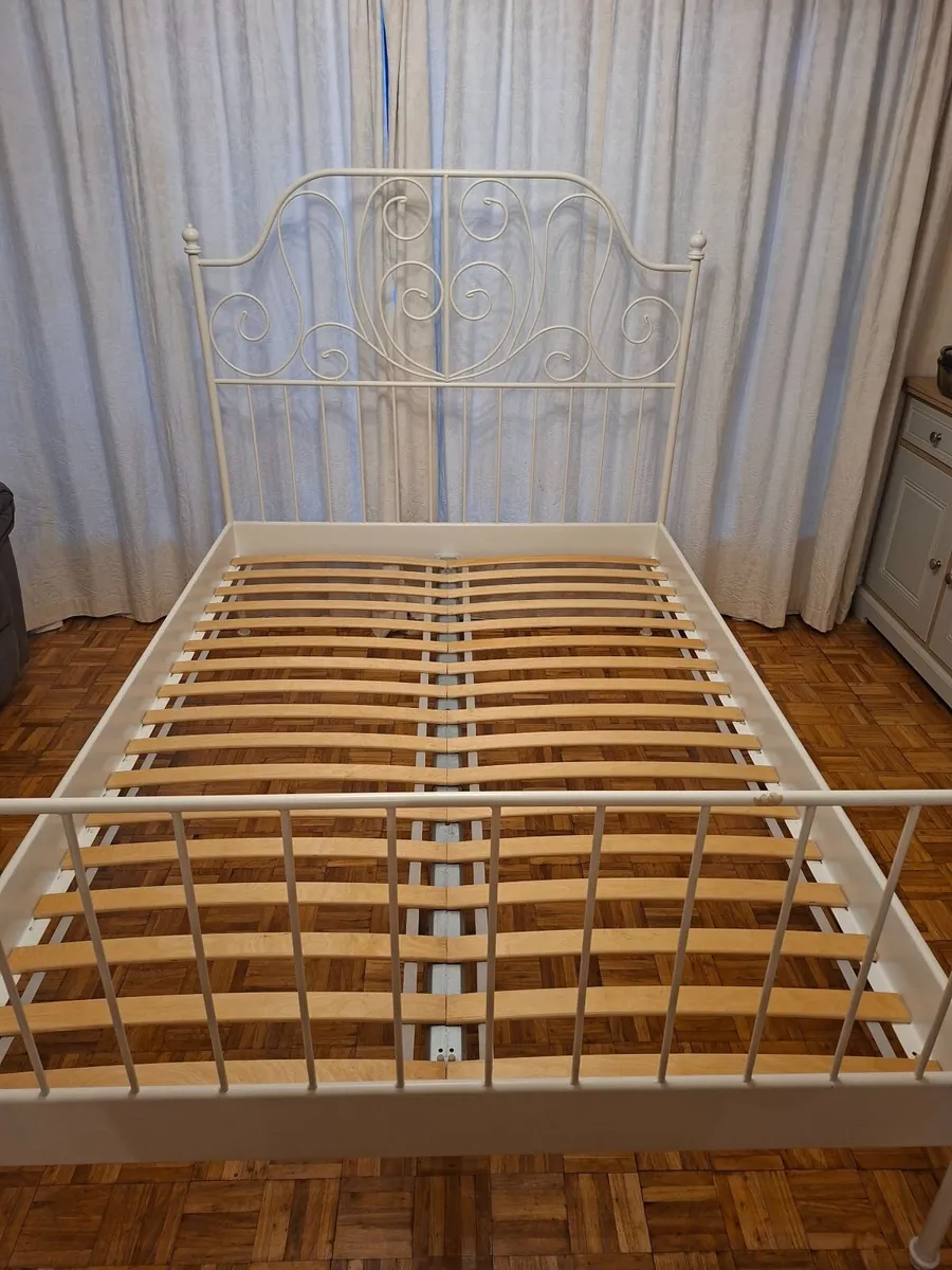 Beautiful Double Bedframe - Image 3