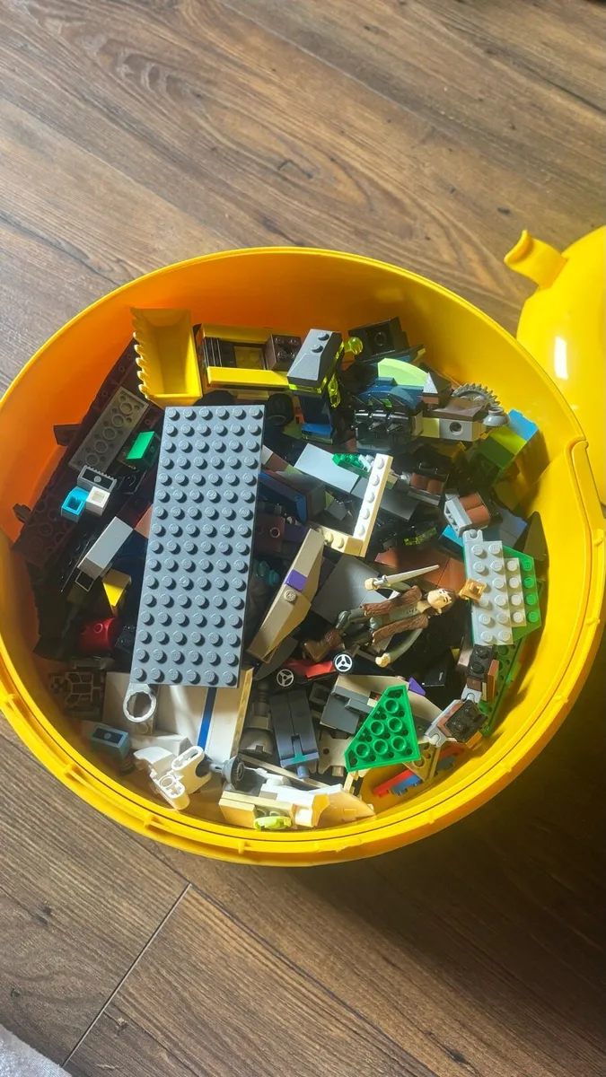 20kg+ Lego & Instructions - Image 4