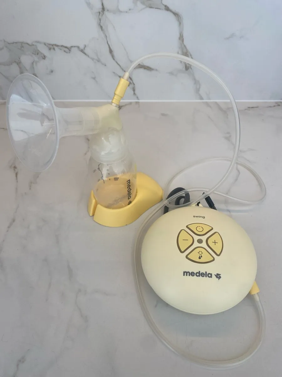 Medela Swing Breast Pump - Image 1