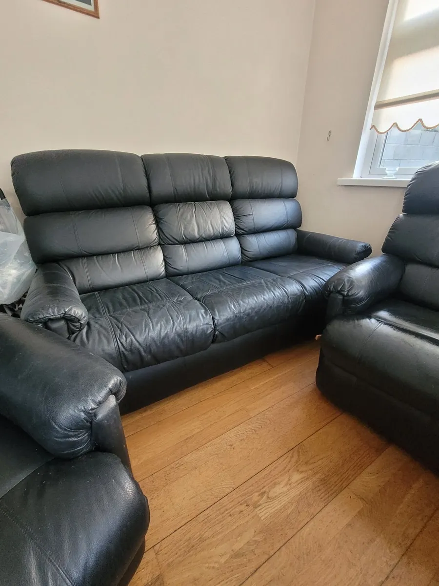 Sofa - Image 2