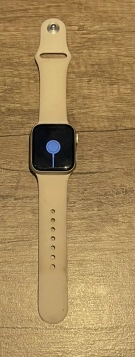 Apple Watch - Image 2