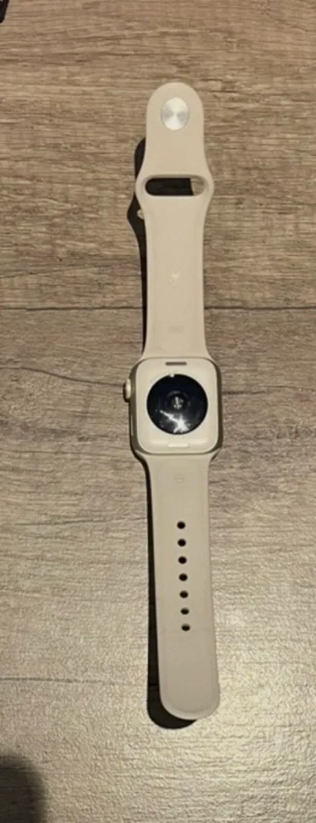 Apple Watch - Image 3