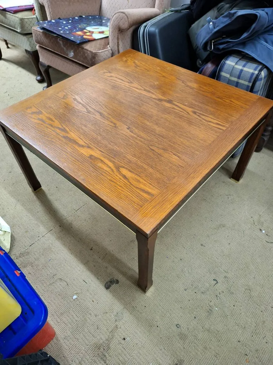 Square oak coffee table - Image 2