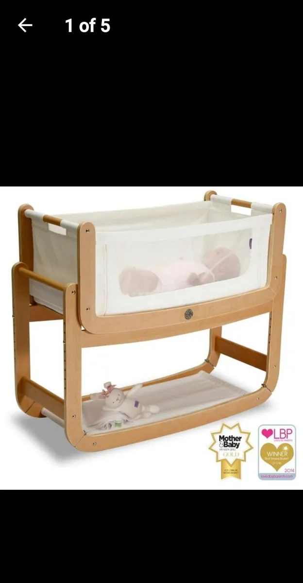 SnuzPod Bedside Crib with Snuz mattress + baby bat - Image 1