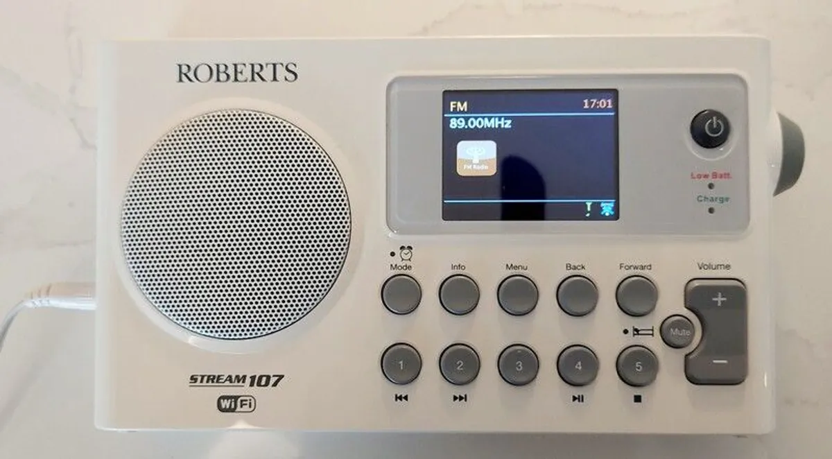 Roberts Stream 107 radio - Image 3