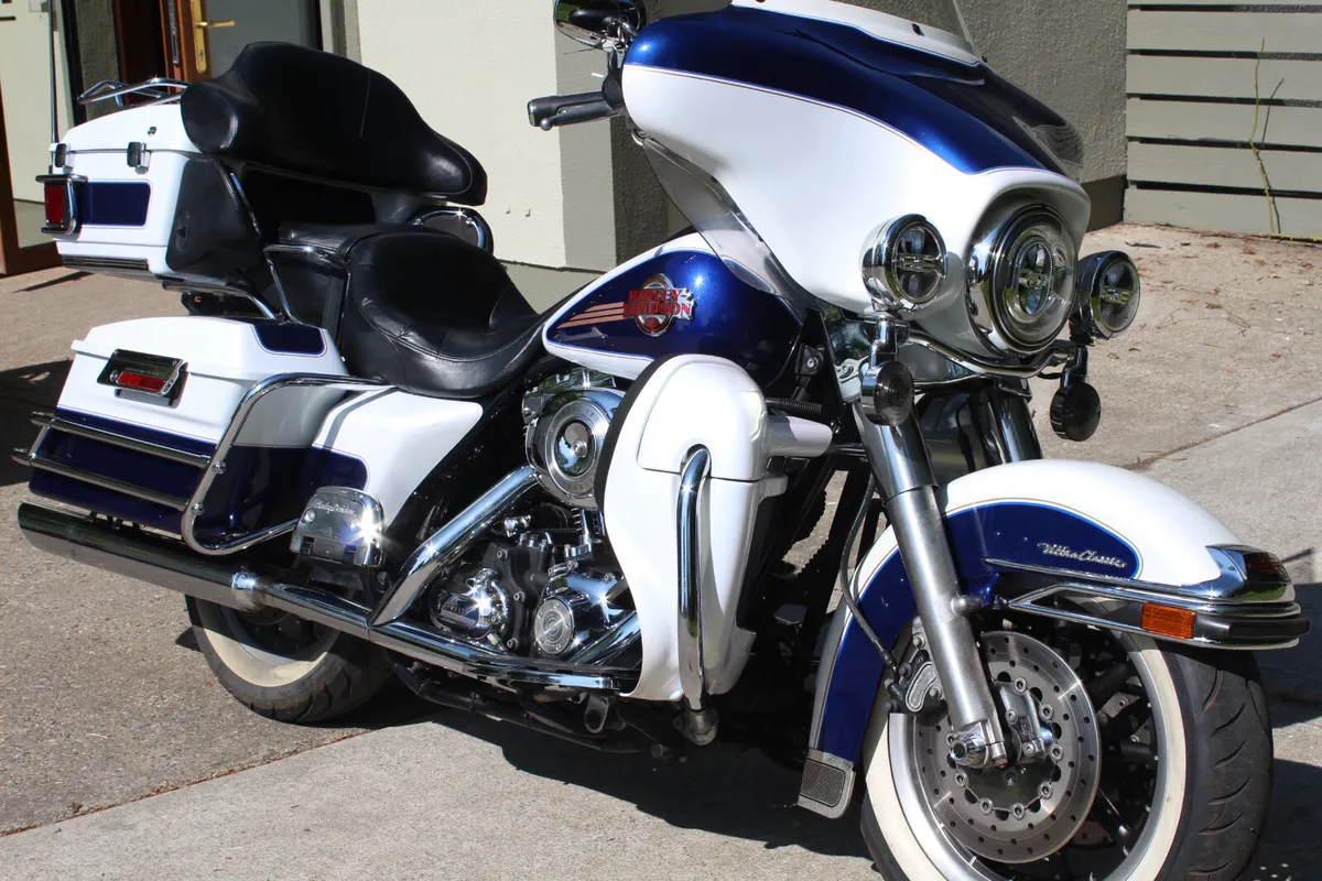 Harley Ultra Classic 1600 - Image 1