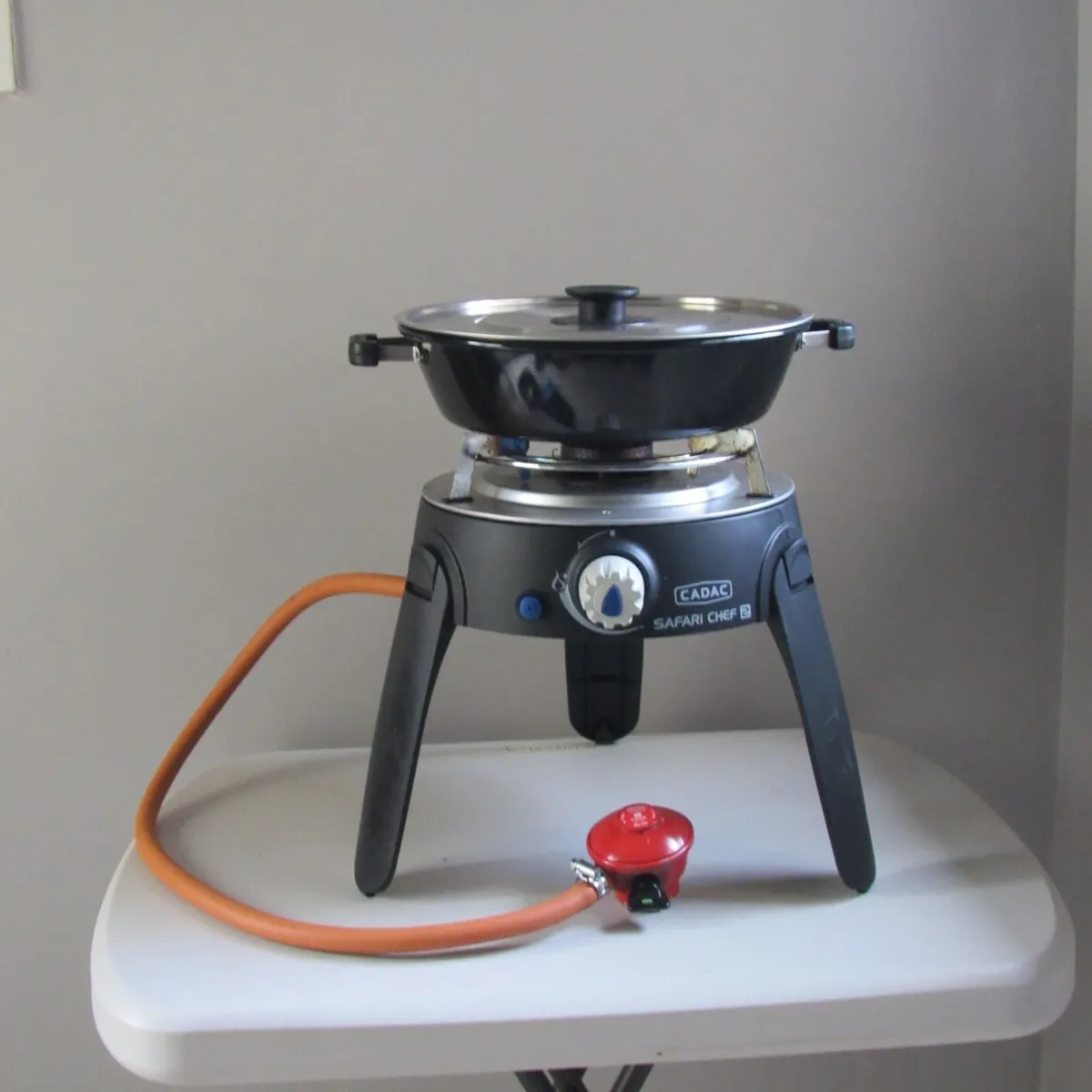 CADAC Safari Chef 2 Portable Gas BBQ Complete Set - Image 1