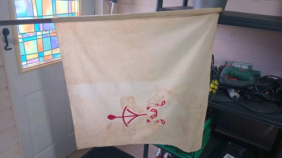 Vintage religious flag and crosses - Image 1