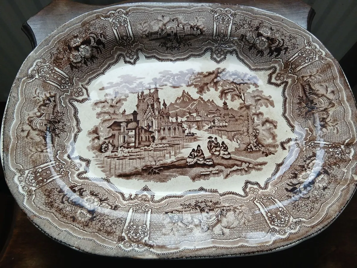 Antique Plate - Verreville - Image 1