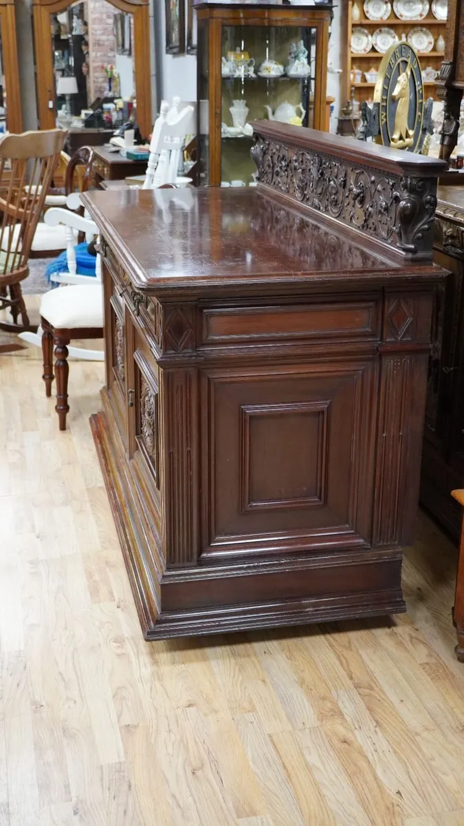1920s Carved Mahogany Renaissance Revival Sideboar - Image 4