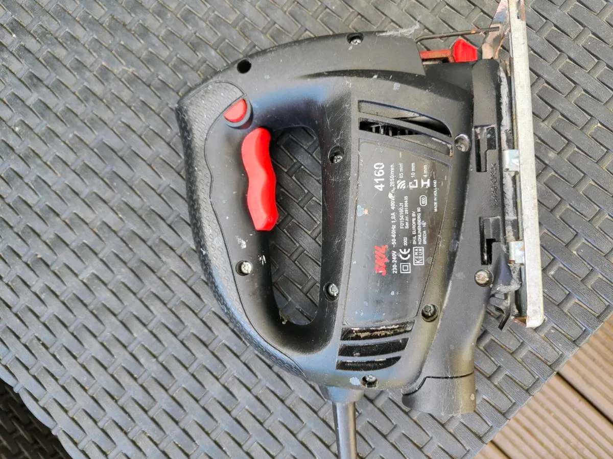 Skil  400W Jigsaws - Image 2