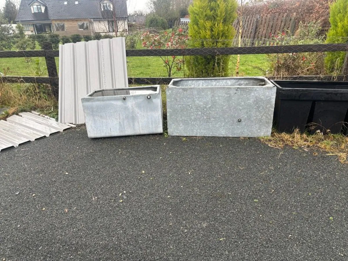 Galvanised water tank