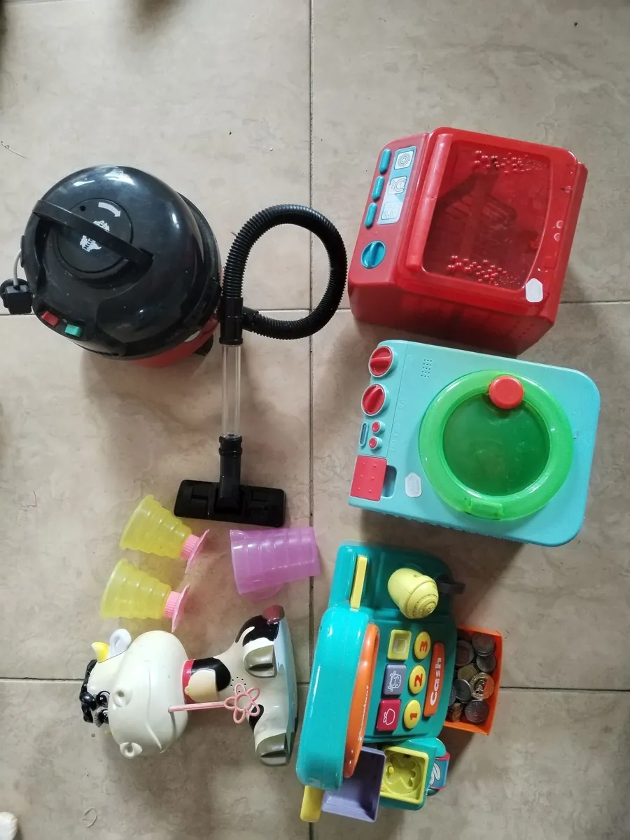 Toy kitchen sets Melissa and Doug brand - Image 1