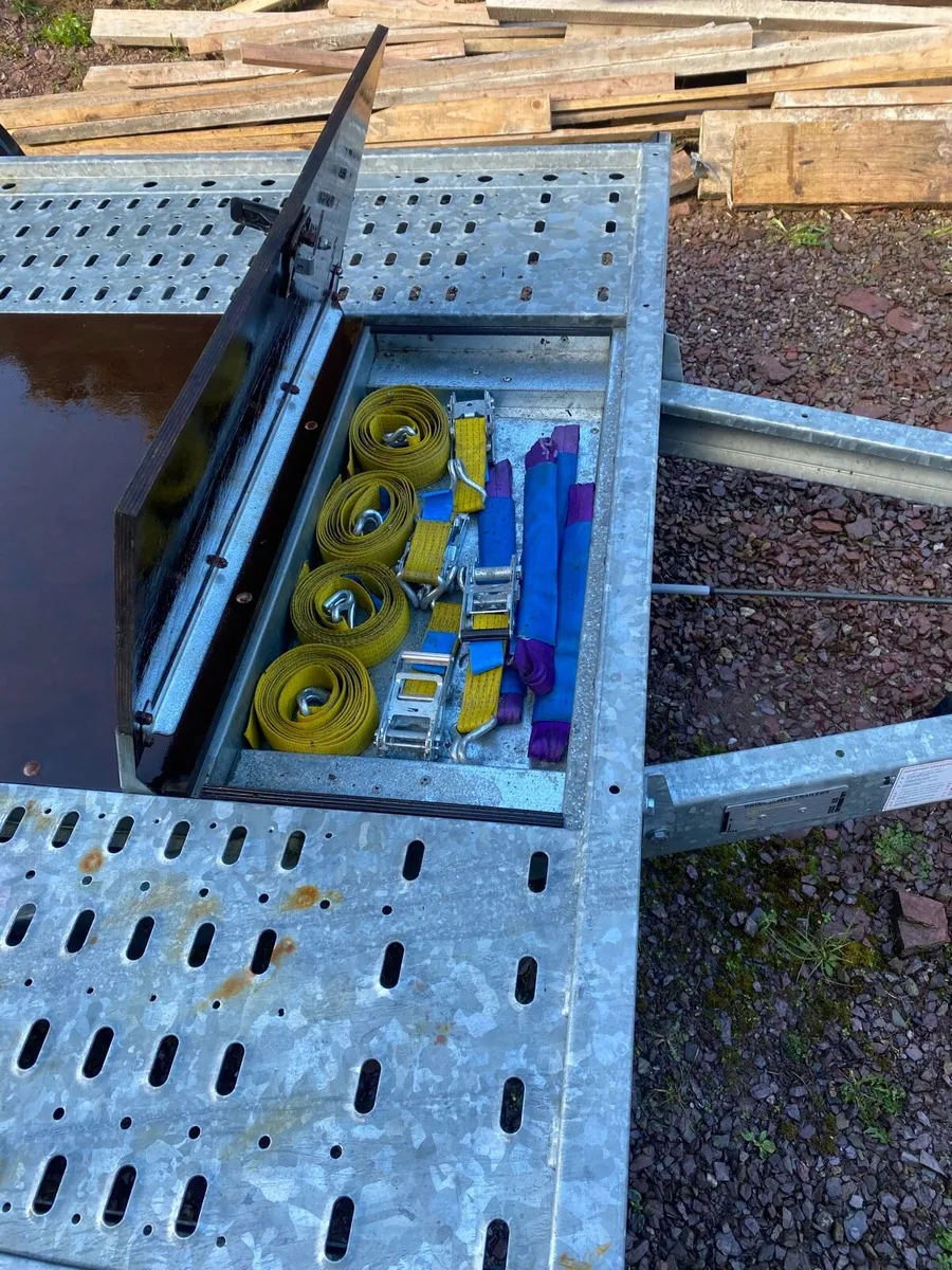 Car transporter - Image 3