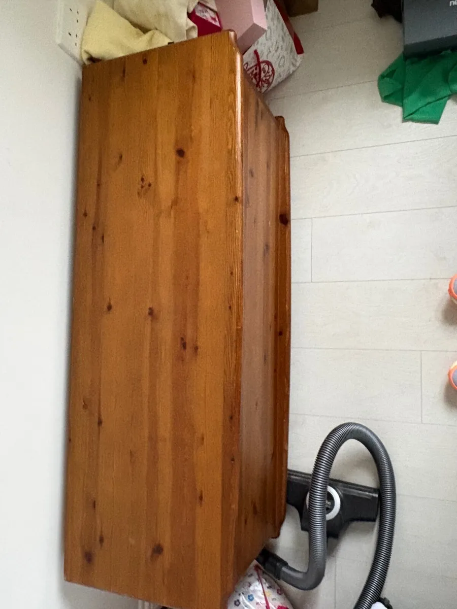 Blanket box - Image 1