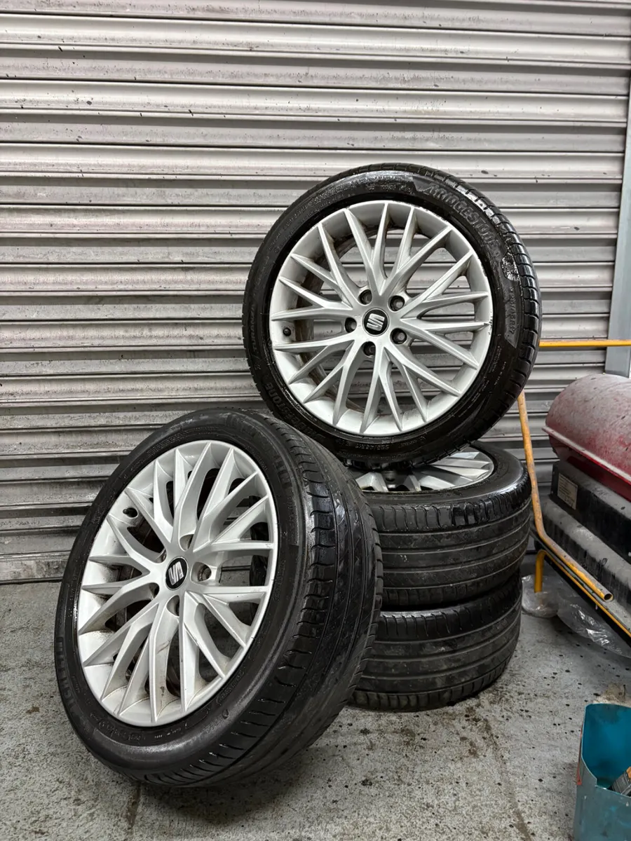 Seat Leon 17” Alloys - Image 1