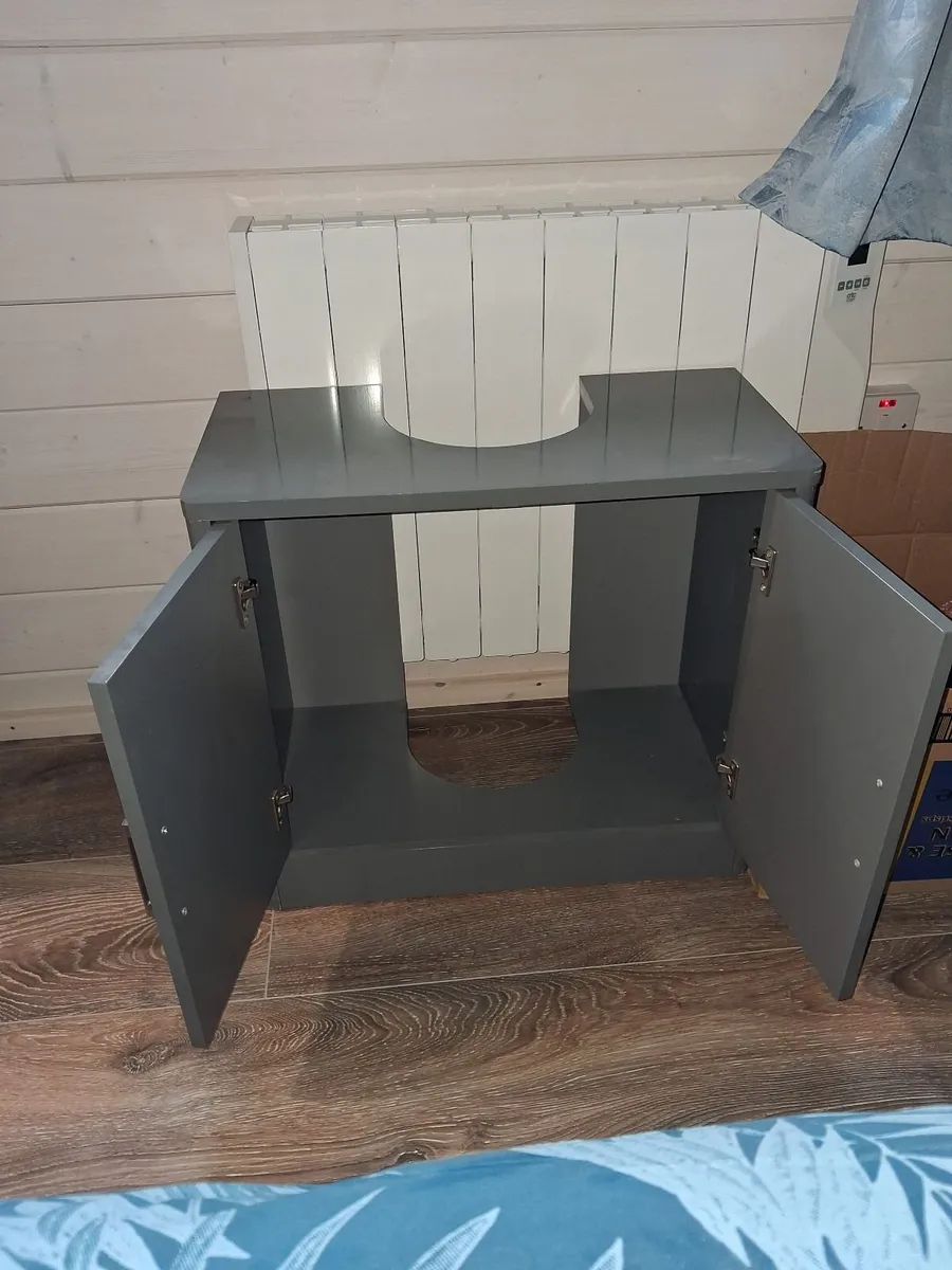 Bathroom Under sink cabinet - Image 2