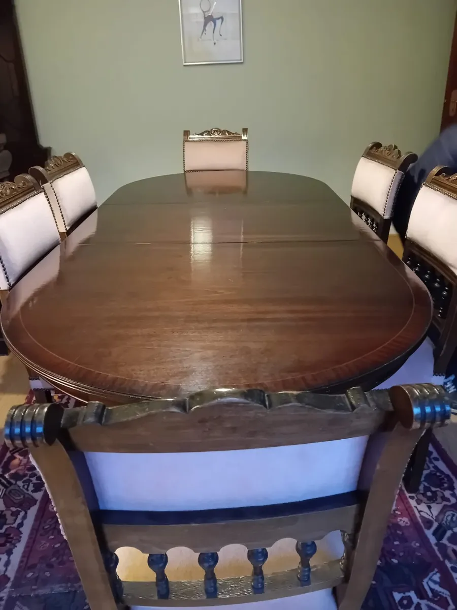 Dining room table & chairs - Image 4