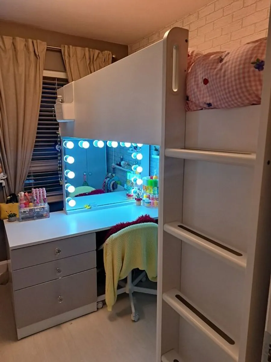 High sleeper bed - Image 1