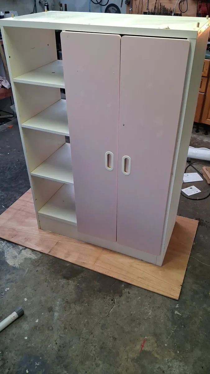 Childs girl wardrobe - Image 2