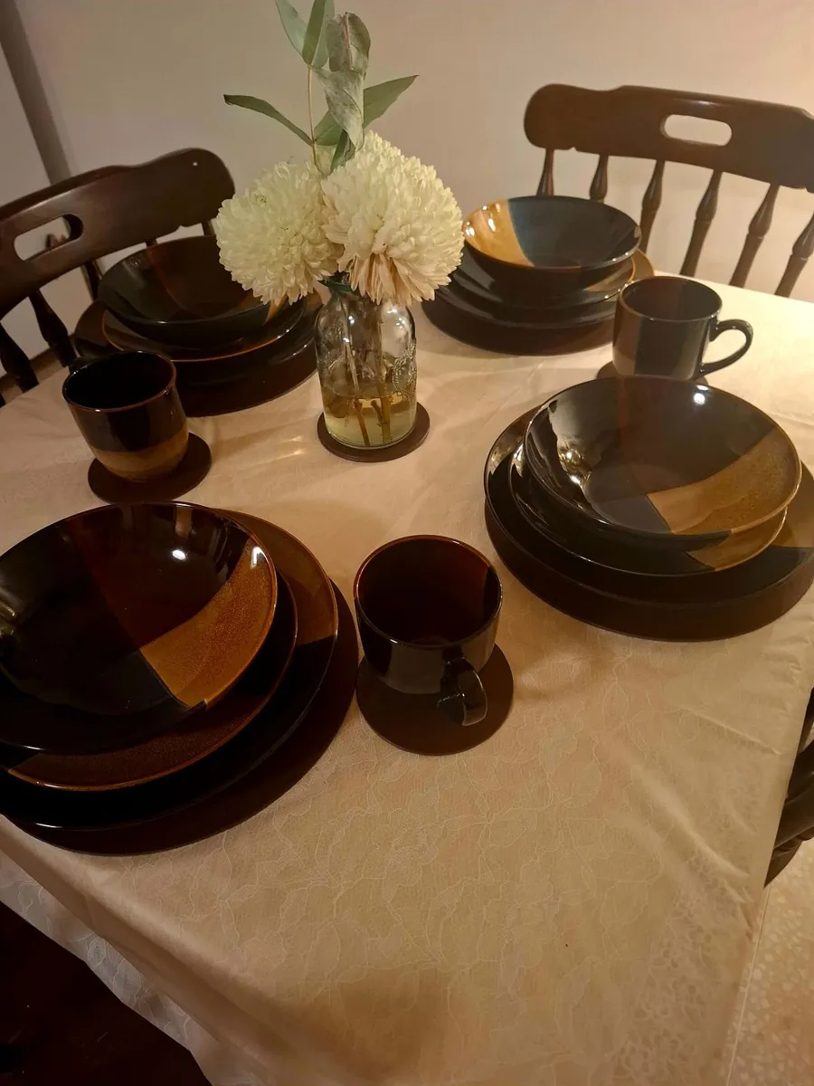 16 piece Delphi Dinner set (4 sittings)  or 24 - Image 3