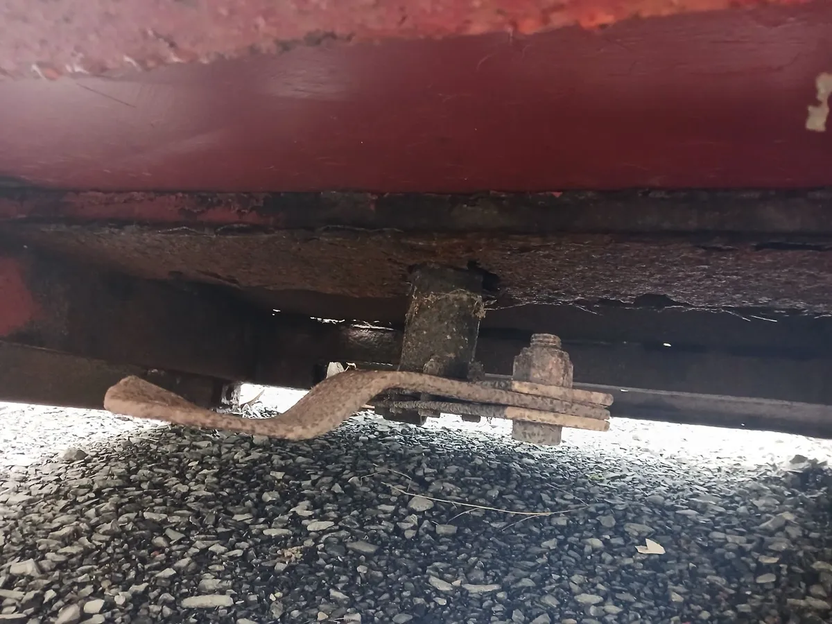 TRAILED MAJOR TOPPER - Image 1