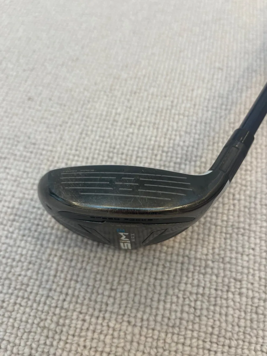Taylormade sim 2 max hybrid - Image 4