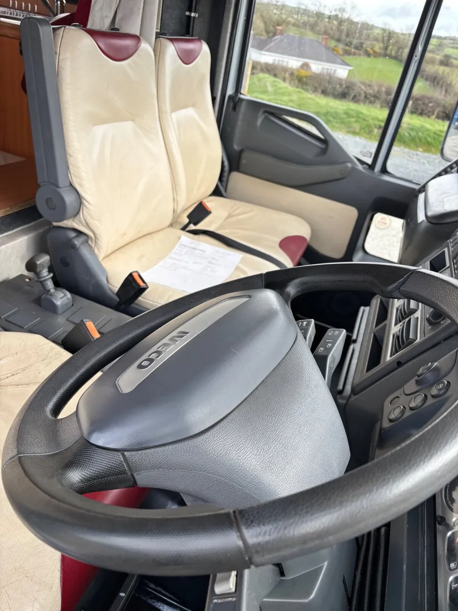 ⭐️Horse lorry 12t Iveco Eurocargo⭐️ - Image 2