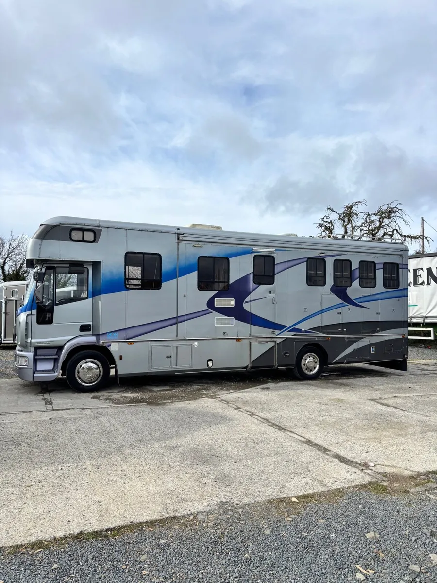 ⭐️Horse lorry 12t Iveco Eurocargo⭐️ - Image 1