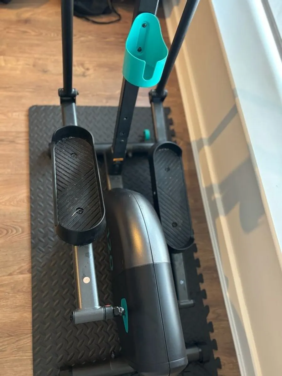 Domyos 120 Elliptical Bike - Image 3